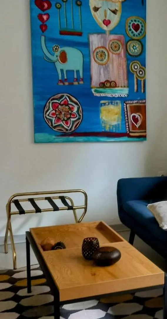 Apollonas: Luxury Apartment in Ladadika, Central Thessaloniki